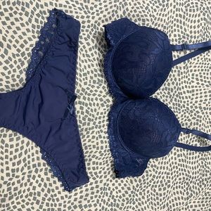 Floral Lace Underwire Set Royal Blue